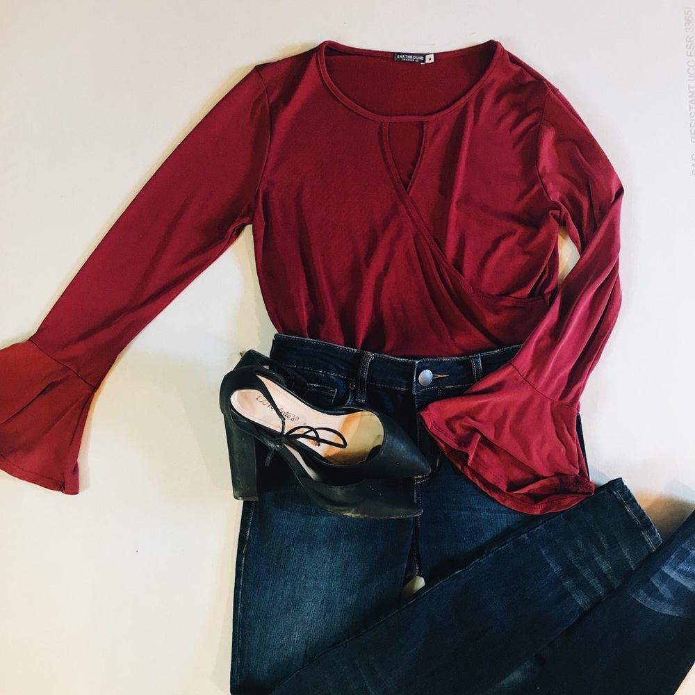 Maroon top-size M-Earthbound